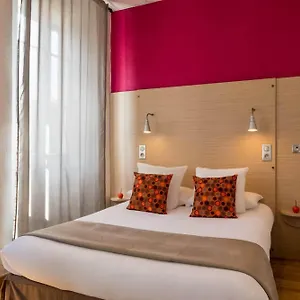 3* Отель Edmond Rostand